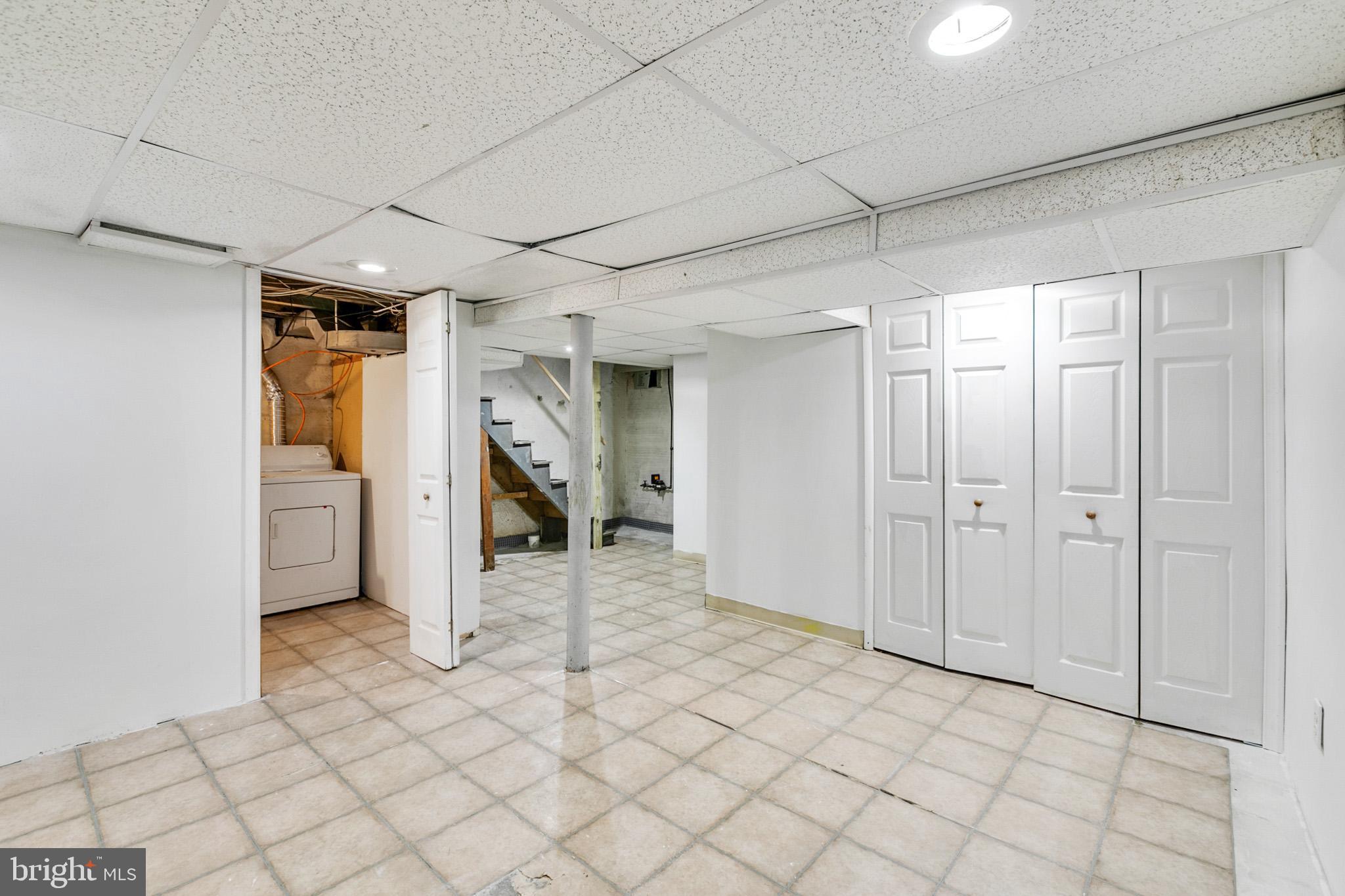 7806 Ridge Avenue Philadelphia, PA 19128 - Photo 36 of 46