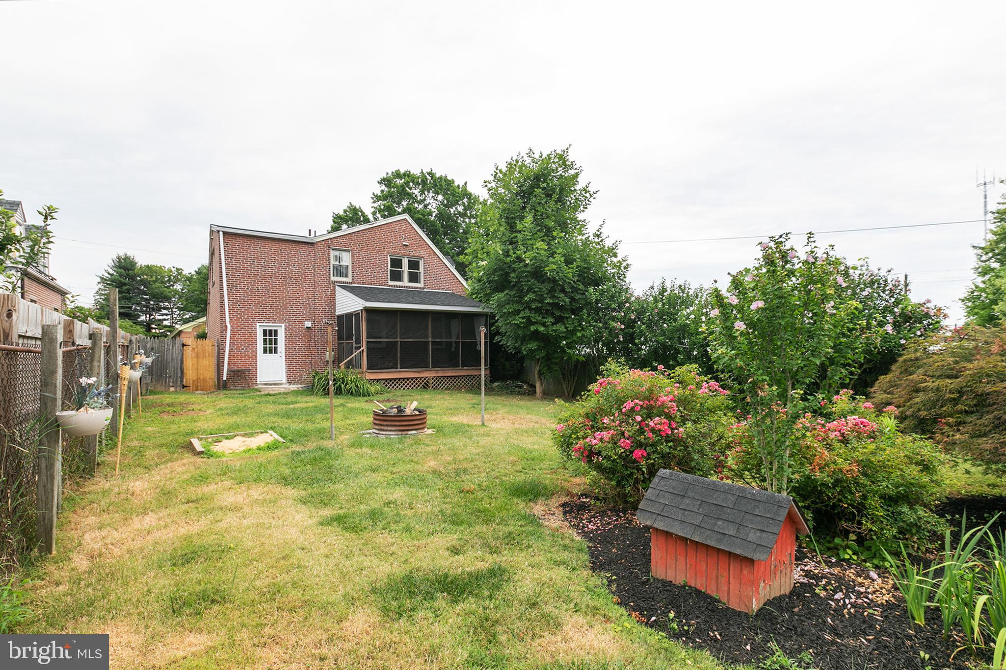 7806 Ridge Avenue Philadelphia, PA 19128 - Photo 44 of 46