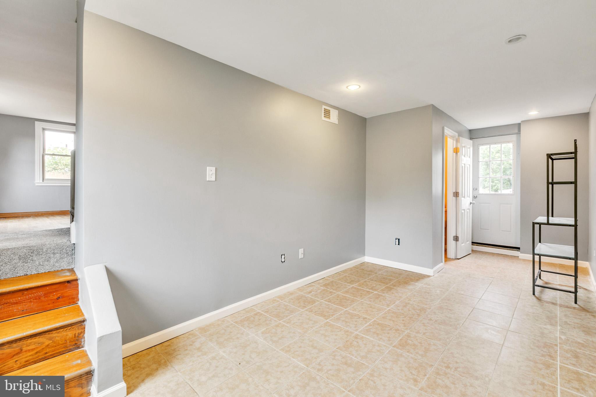 7806 Ridge Avenue Philadelphia, PA 19128 - Photo 8 of 46