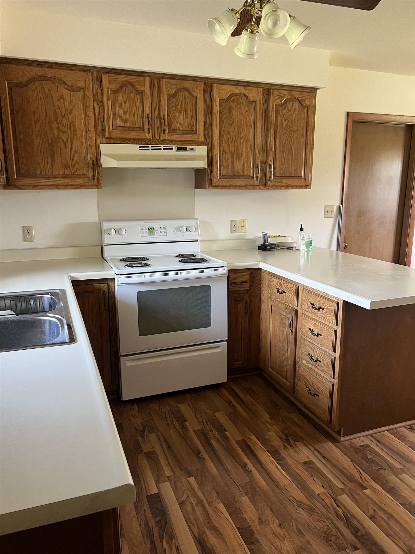 217 West Townline Road Lena, IL 61048 - Photo 7 of 21