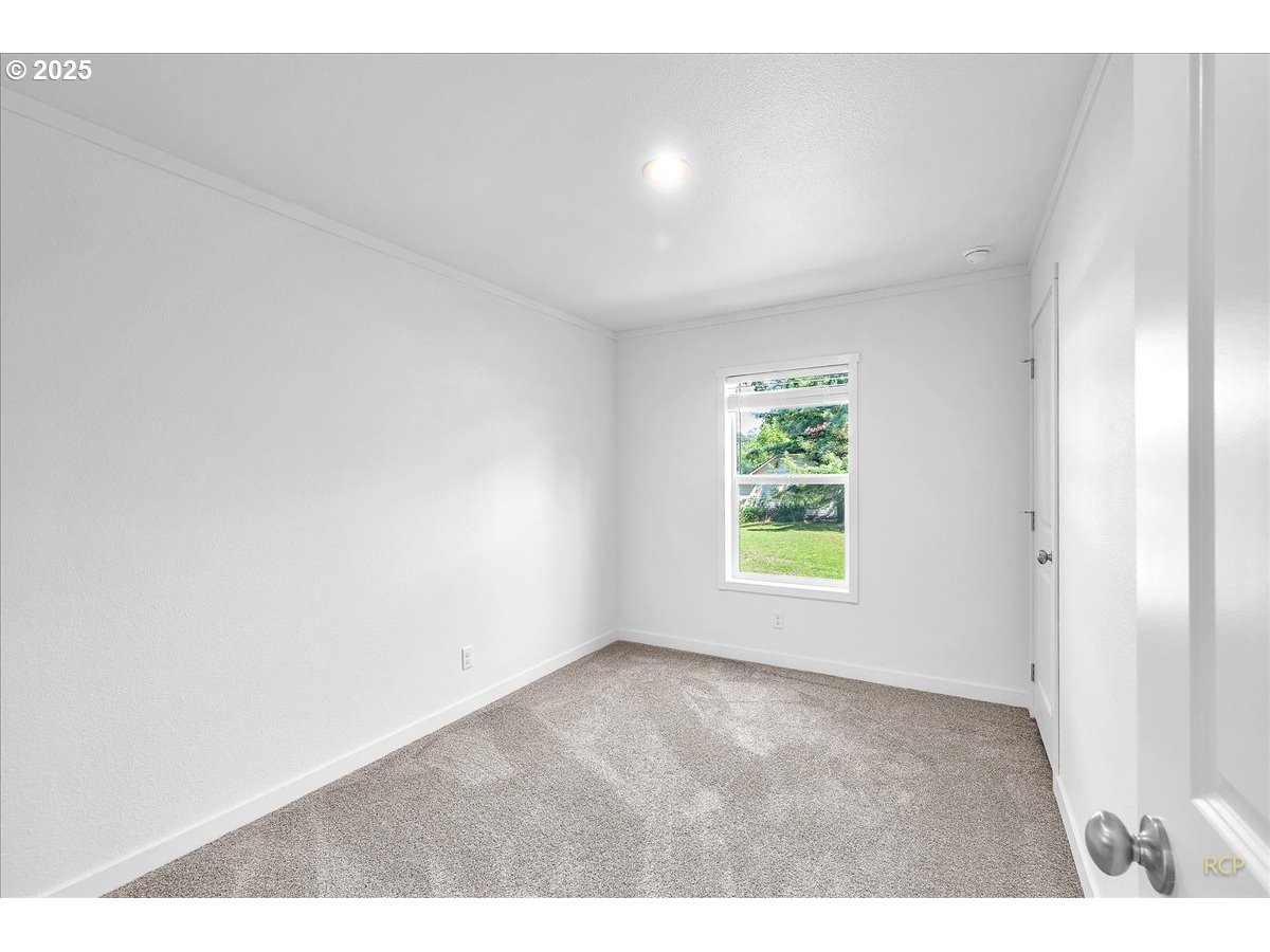 144 South 6th Street St. Helens, OR 97051 - Photo 18 of 29