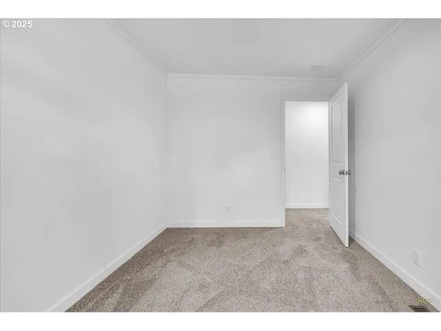 $374,800 | 144 South 6th Street, St. Helens, OR 97051