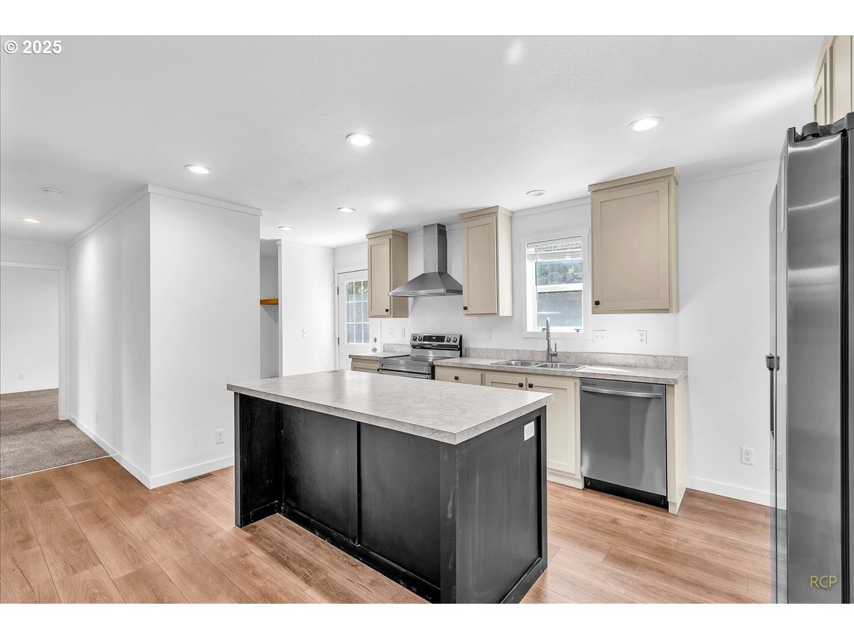 144 South 6th Street St. Helens, OR 97051 - Photo 8 of 29