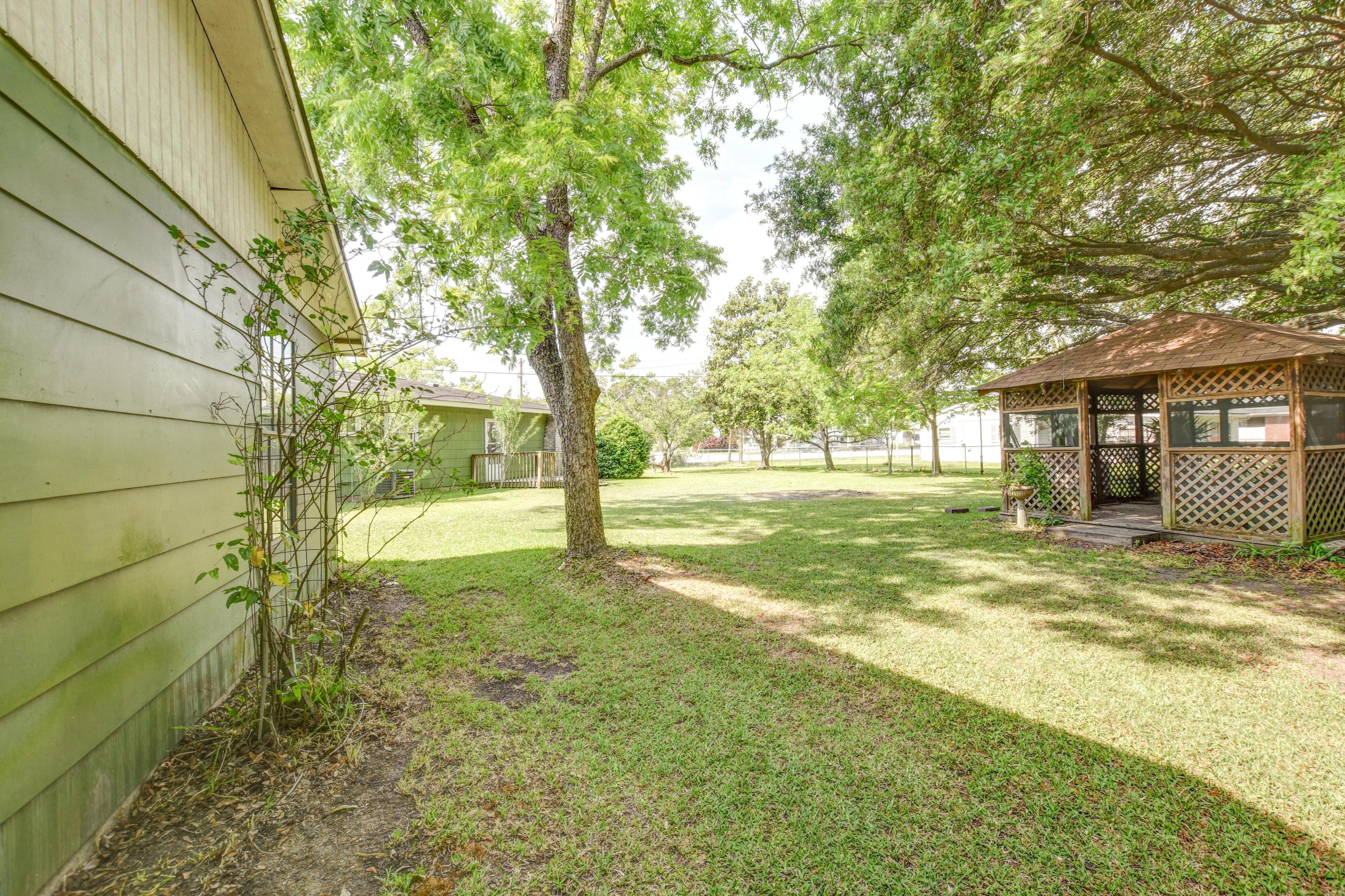 1447 Red Bank Road Goose Creek, SC 29445 - Photo 6 of 38 19