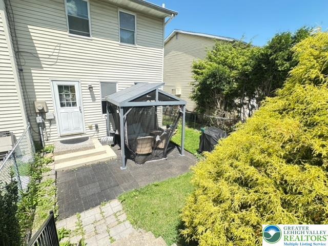 2858 Klein Street Allentown, PA 18103 - Photo 15 of 17