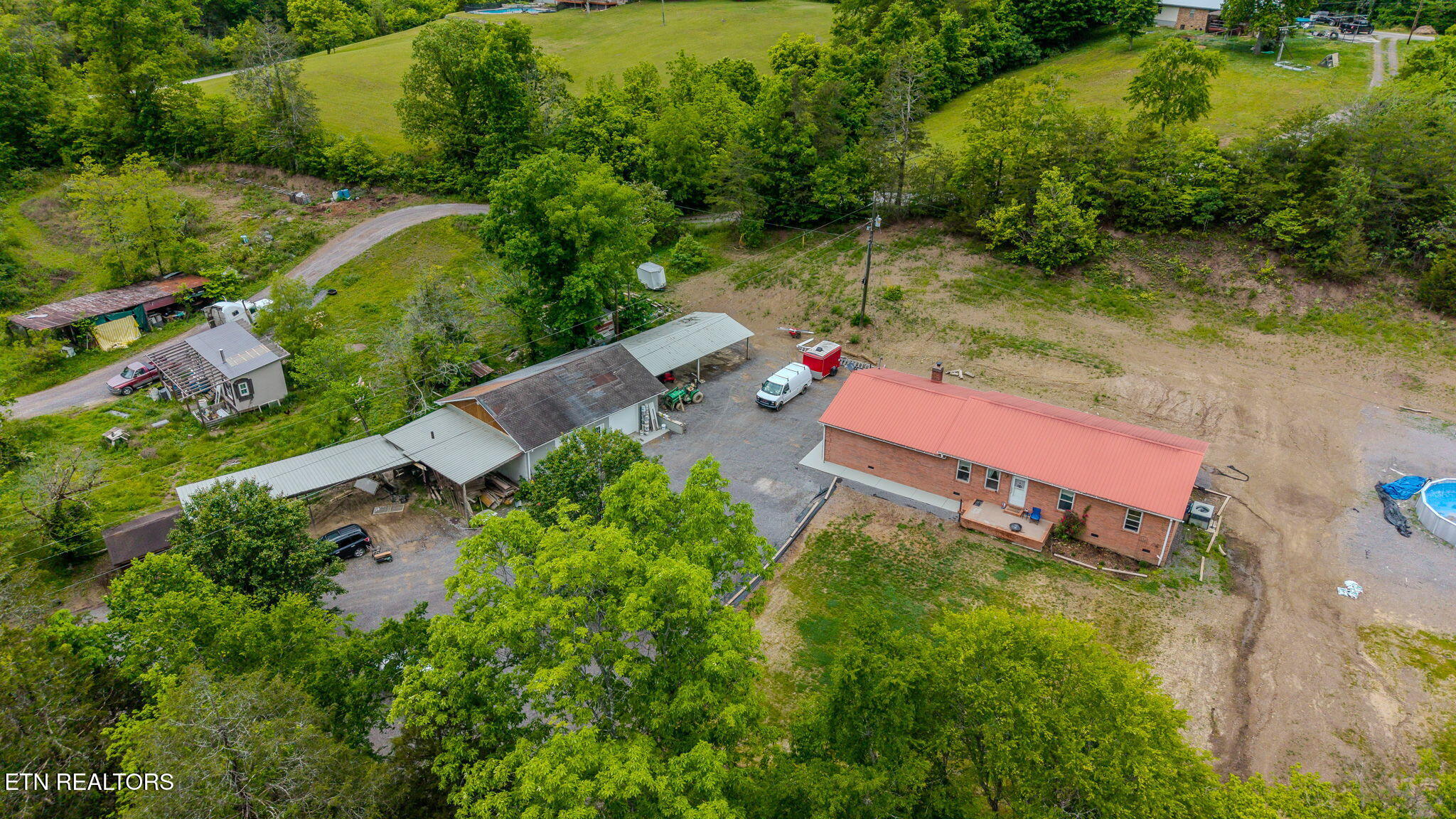 298 Brock Road Maynardville, TN 37807 - Photo 40 of 41 31-web-or-mls-DJI_20260507130407_0510_D