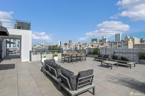 $698,000 | 1433 Bush Street, Unit 504, San Francisco, CA 94109
