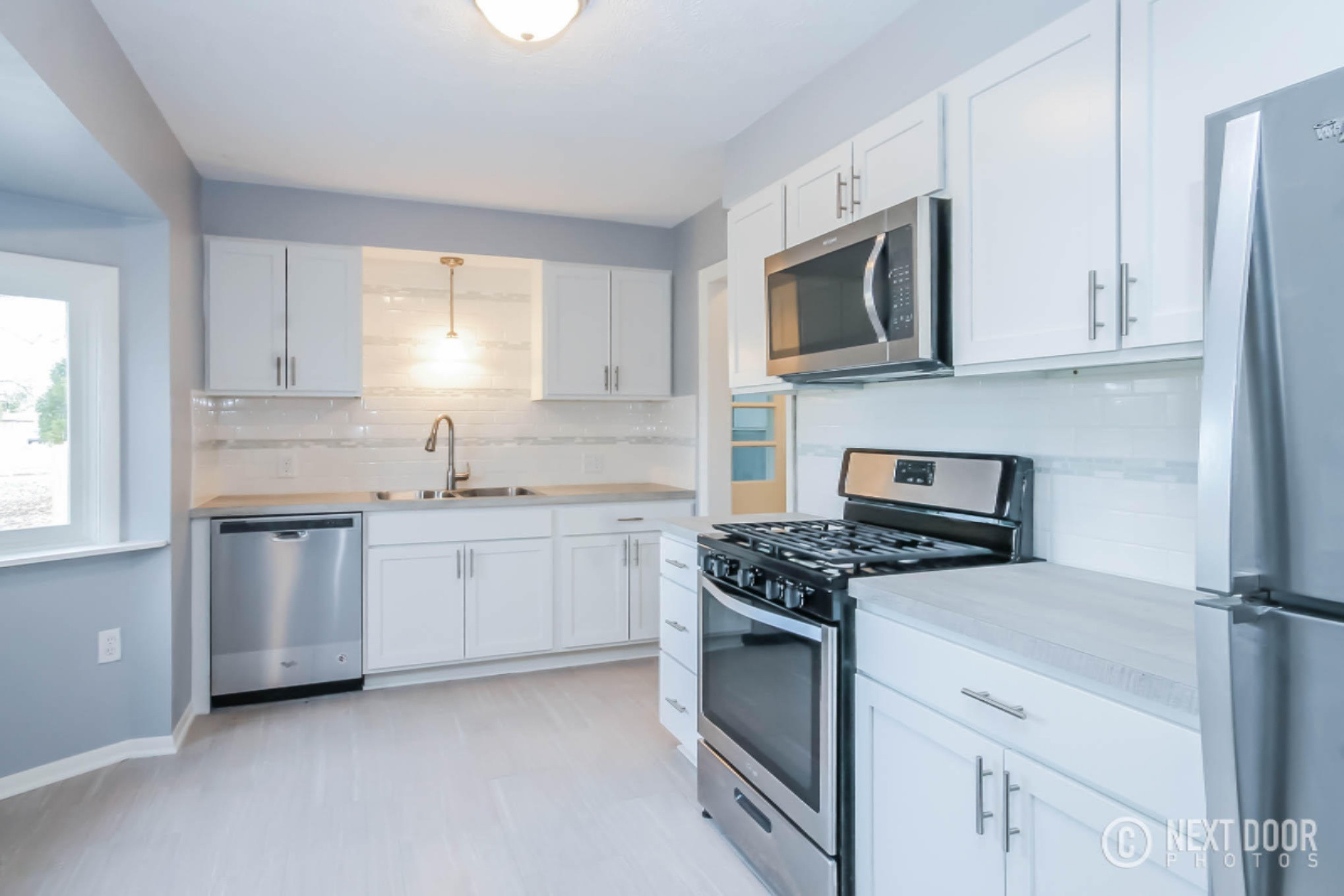 3020 Cascade Road Southeast East Grand Rapids, MI 49506 - Photo 2 of 24 IMG_3697Blended