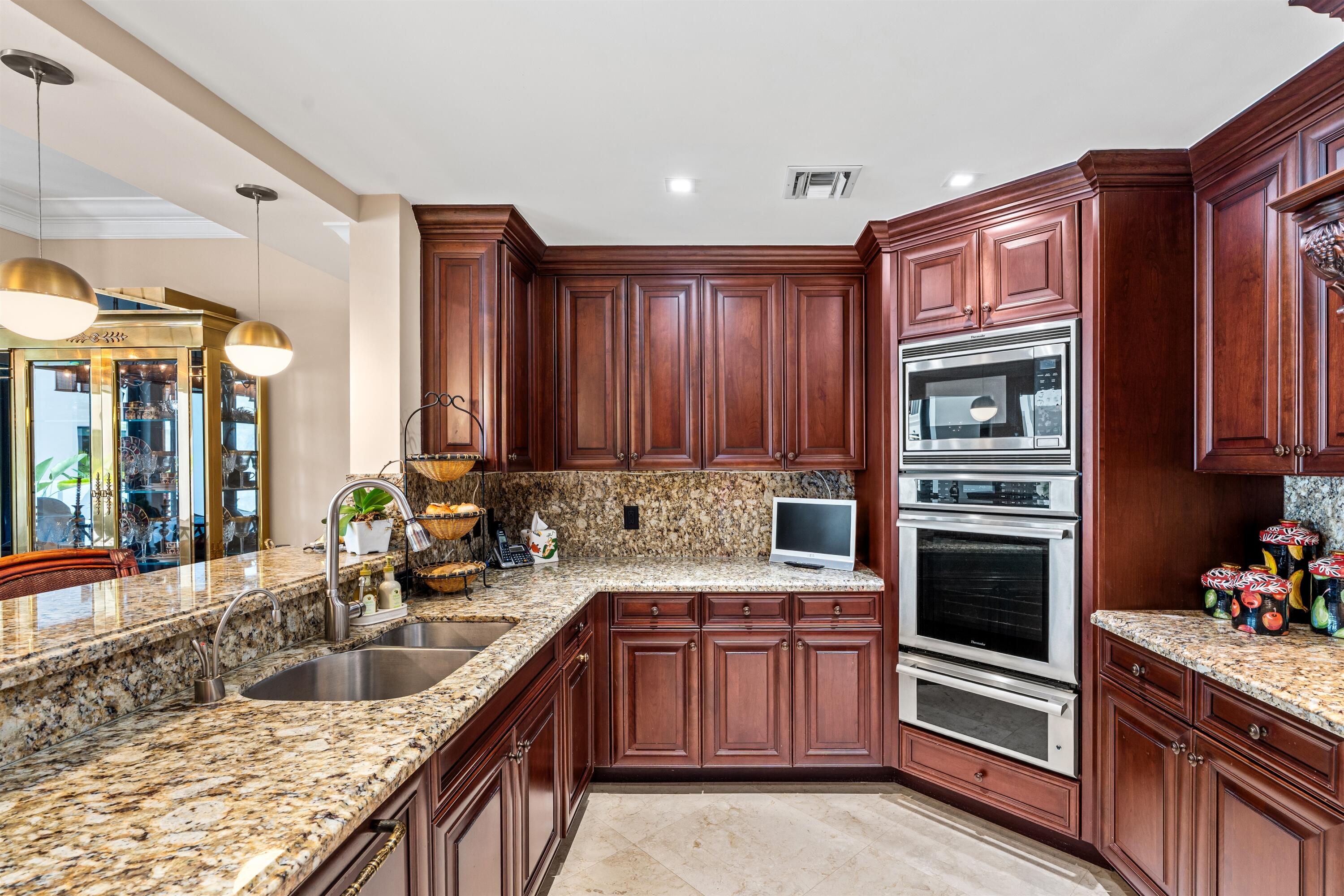 200 East Palmetto Park Road, Unit 404 Boca Raton, FL 33432 - Photo 16 of 43 KITCHEN