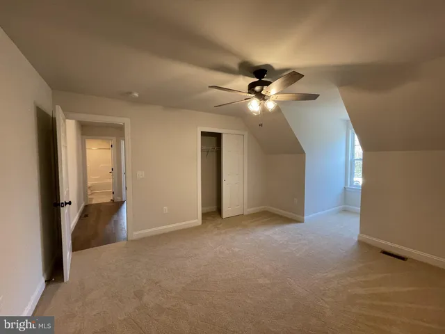 a view of empty room