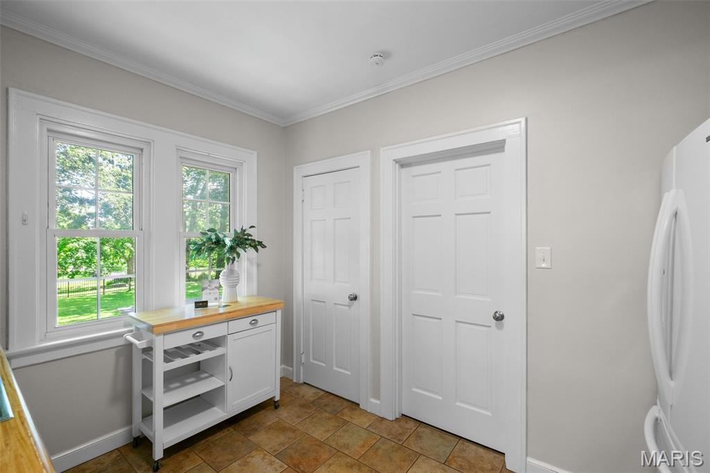 816 South Sappington Road St. Louis, MO 63126 - Photo 19 of 57 Gallery Image 19