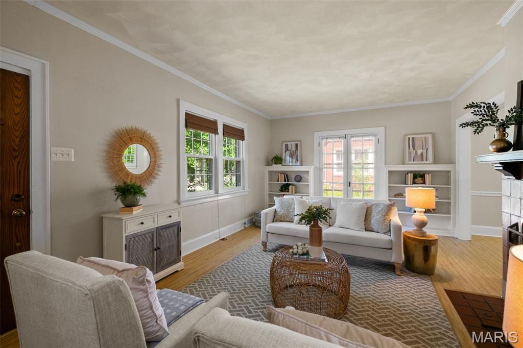 816 South Sappington Road St. Louis, MO 63126 - Photo 8 of 57 Gallery Image 8