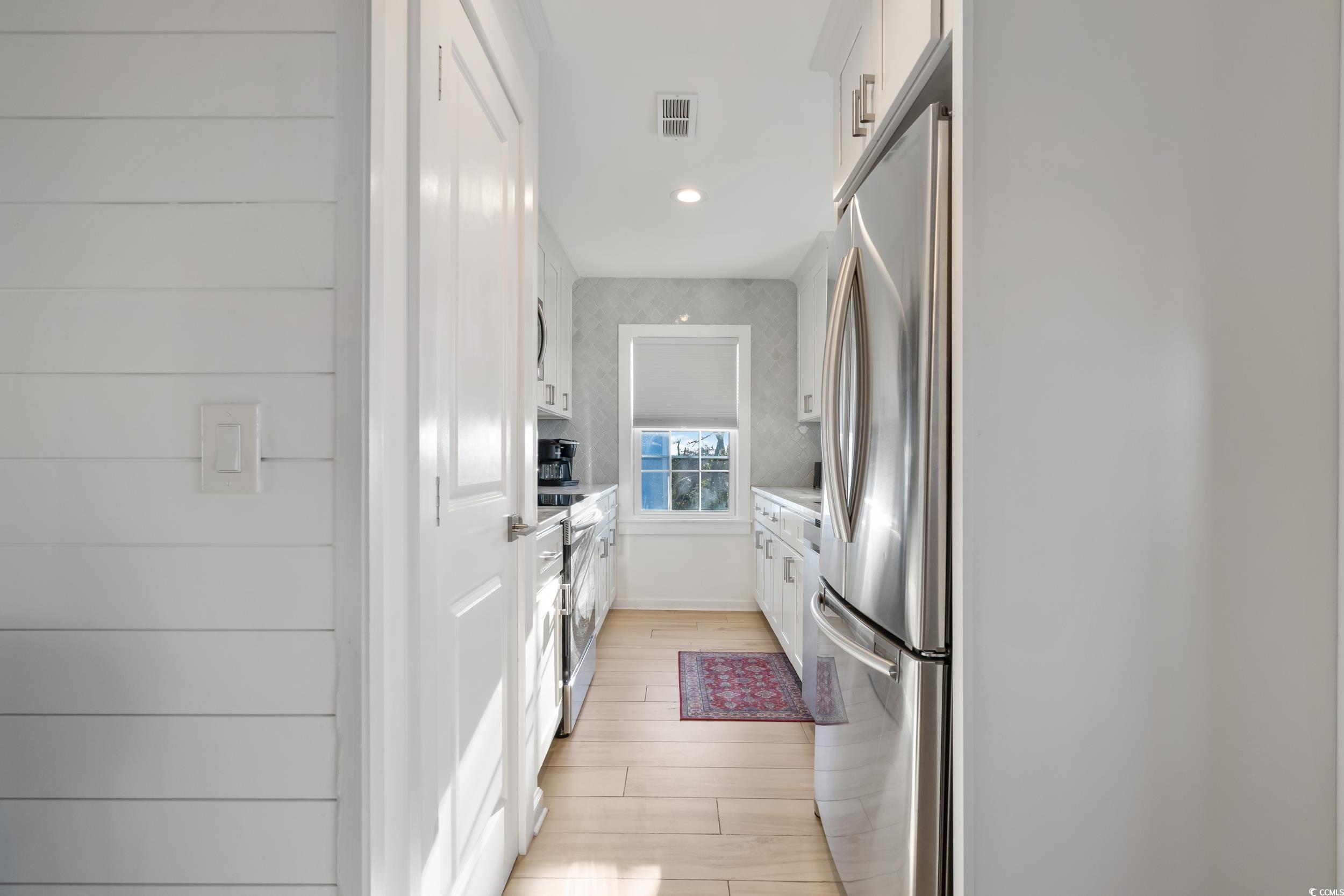 147 Anglers Drive Murrells Inlet, SC 29576 - Photo 9 of 37 Kitchen