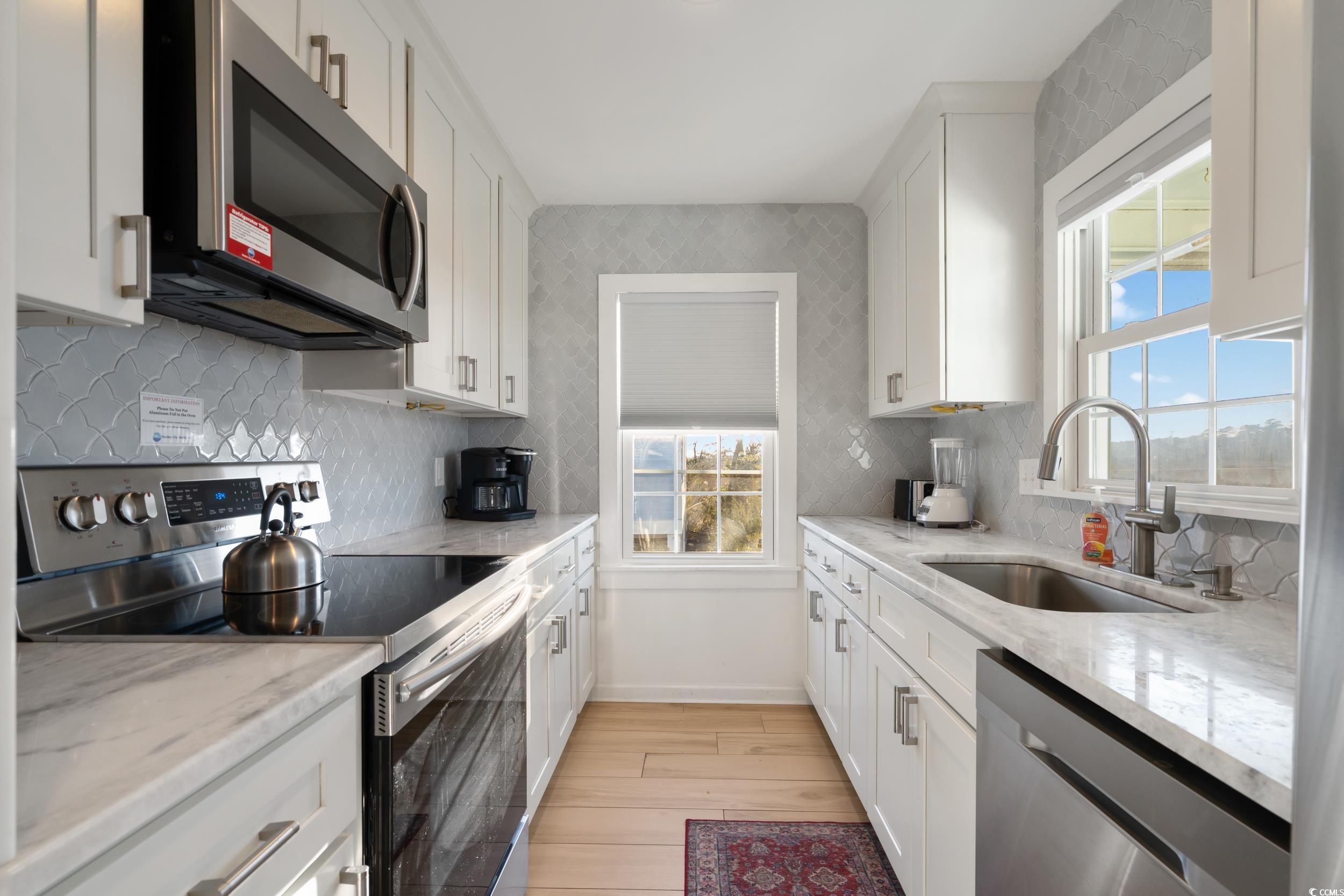 147 Anglers Drive Murrells Inlet, SC 29576 - Photo 10 of 37 Kitchen