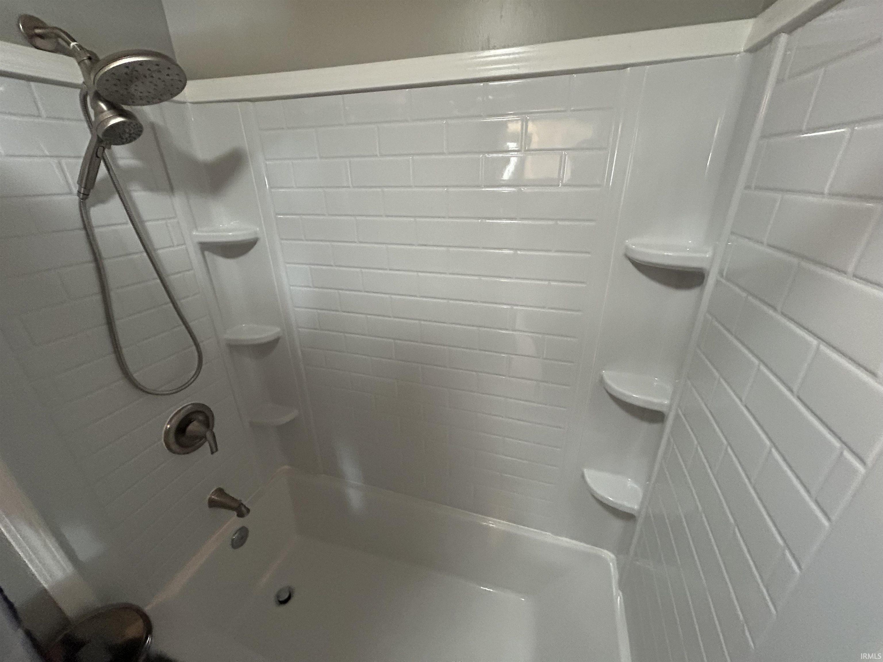 1215 McDowell Road Vincennes, IN 47591 - Photo 13 of 17 Gallery Image 13