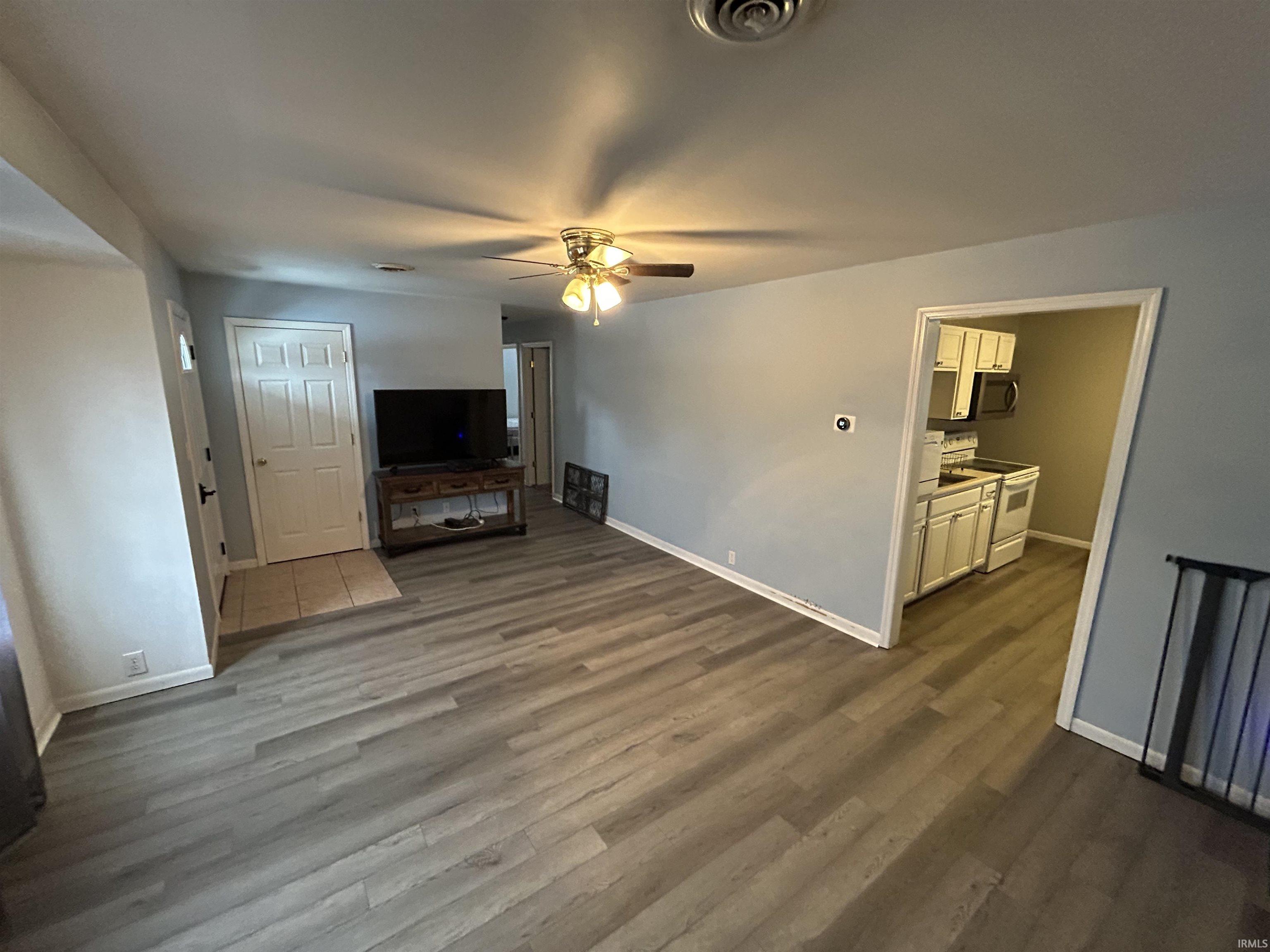 1215 McDowell Road Vincennes, IN 47591 - Photo 3 of 17 Gallery Image 3