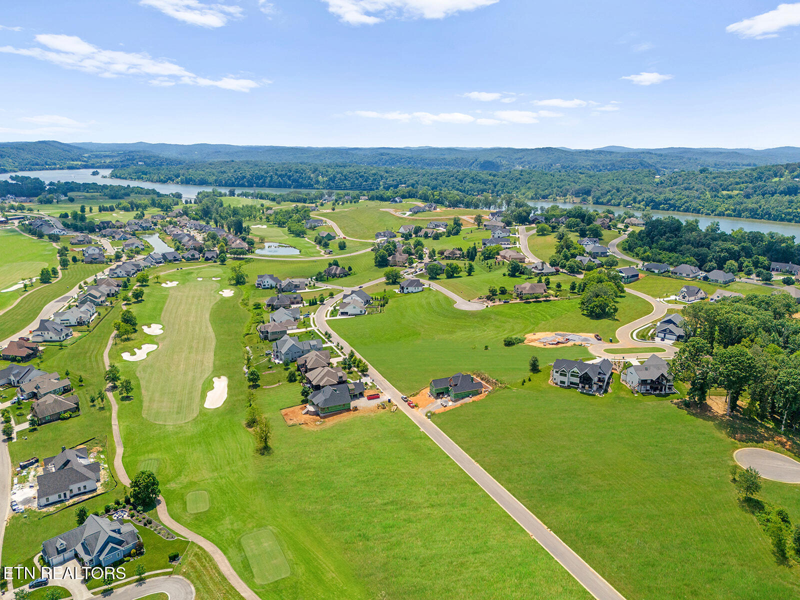2594 Chestnut Lane Loudon, TN 37774 - Photo 11 of 35 DJI_20250704025134_0169_D