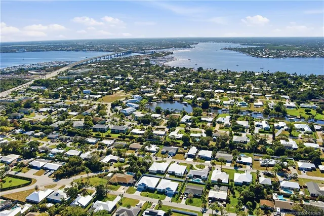 $689,000 | 1063 Northwest 12th Terrace, Stuart, FL 34994