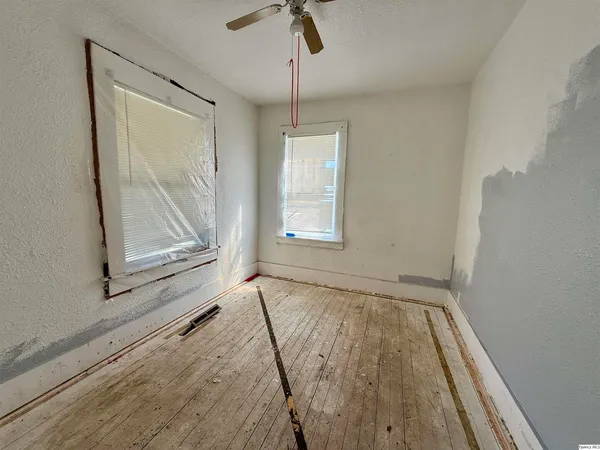 $50,900 | 622 East Center Street, Loraine, IL 62349