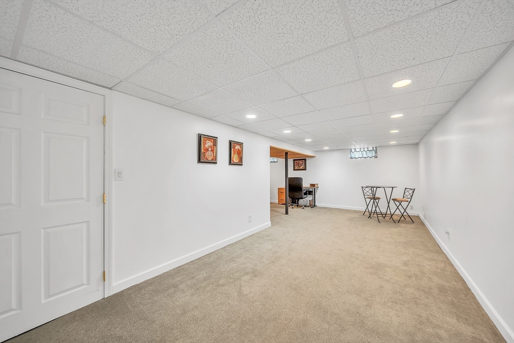 51 Barrington Road Longmeadow, MA 01106 - Photo 23 of 36