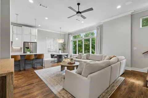 $649,000 | 4402 Lafayette Street, Unit B, Dallas, TX 75204