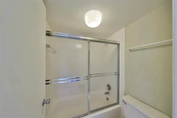 $3,000 | 7430 Sunshine Skyway Lane South, Unit 403, St. Petersburg, FL 33711