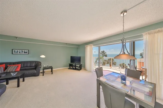 $3,000 | 7430 Sunshine Skyway Lane South, Unit 403, St. Petersburg, FL 33711