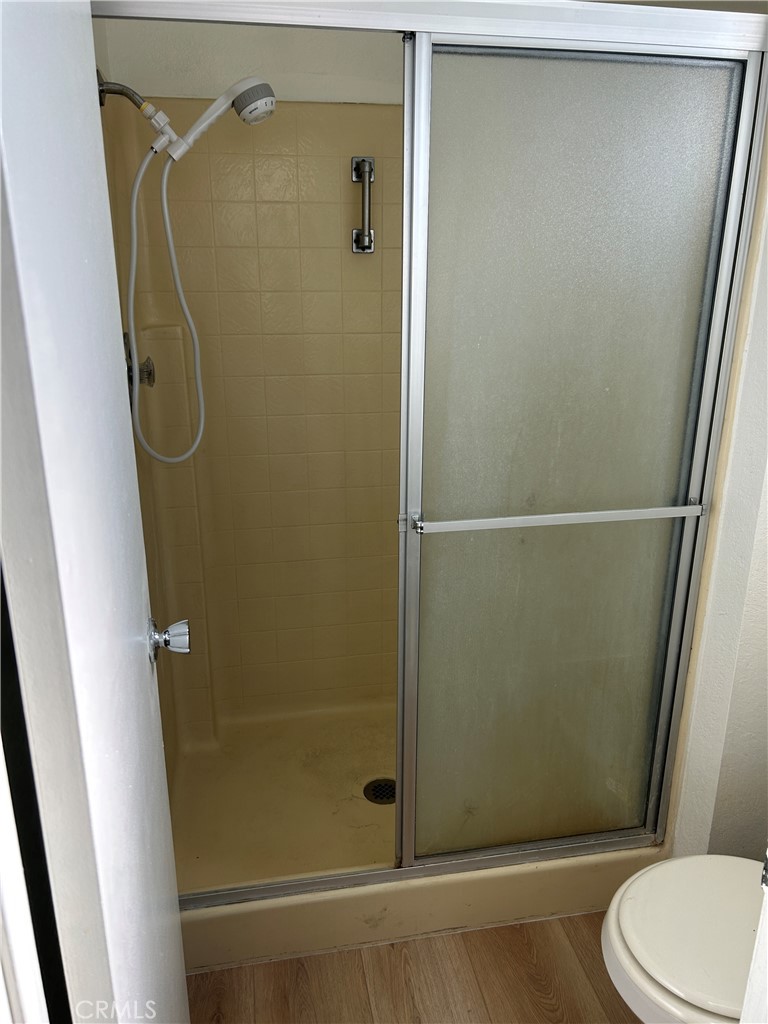 7221 Daybreak Place Rancho Cucamonga, CA 91701 - Photo 20 of 24 a bathroom with a shower and toilet