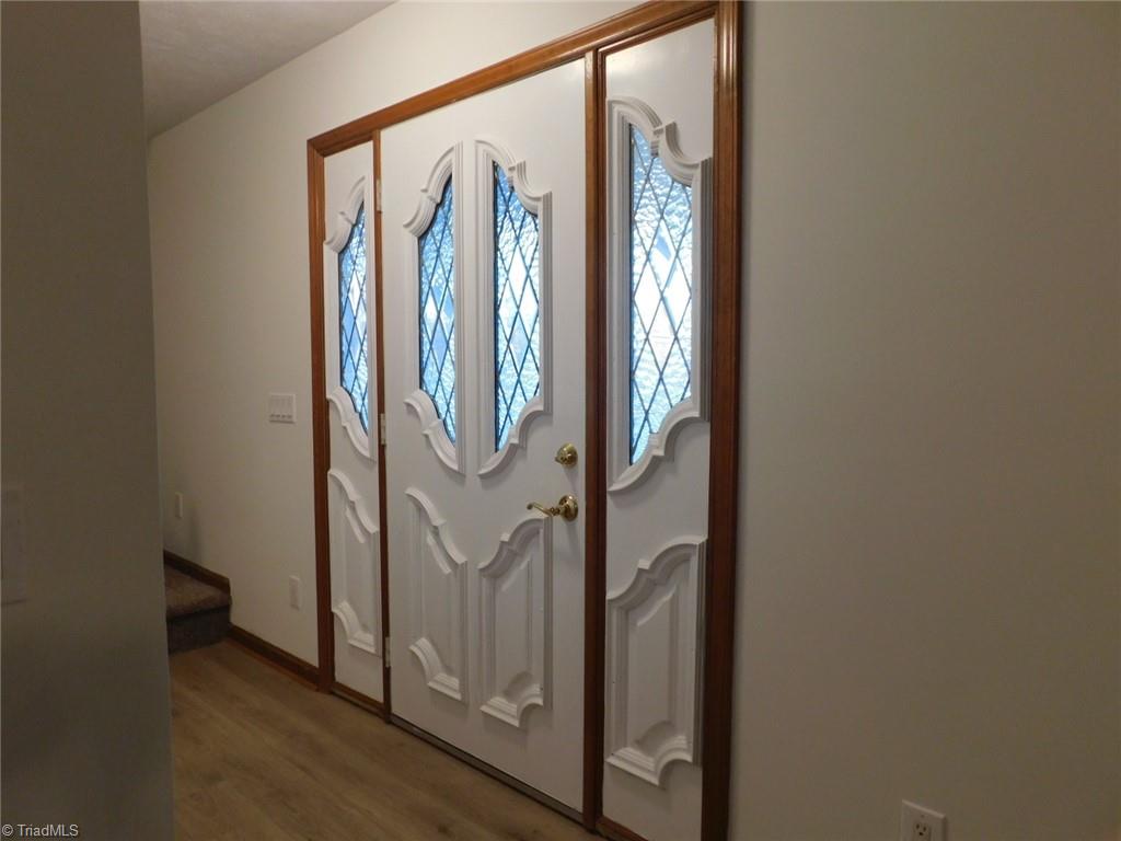 3830 Cunningham Road Thomasville, NC 27360 - Photo 16 of 32 Front Door