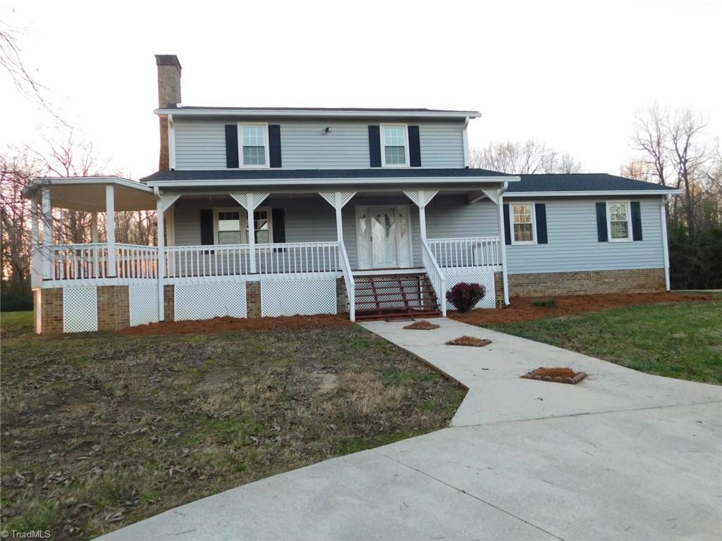 3830 Cunningham Road Thomasville, NC 27360 - Photo 2 of 32 Front view