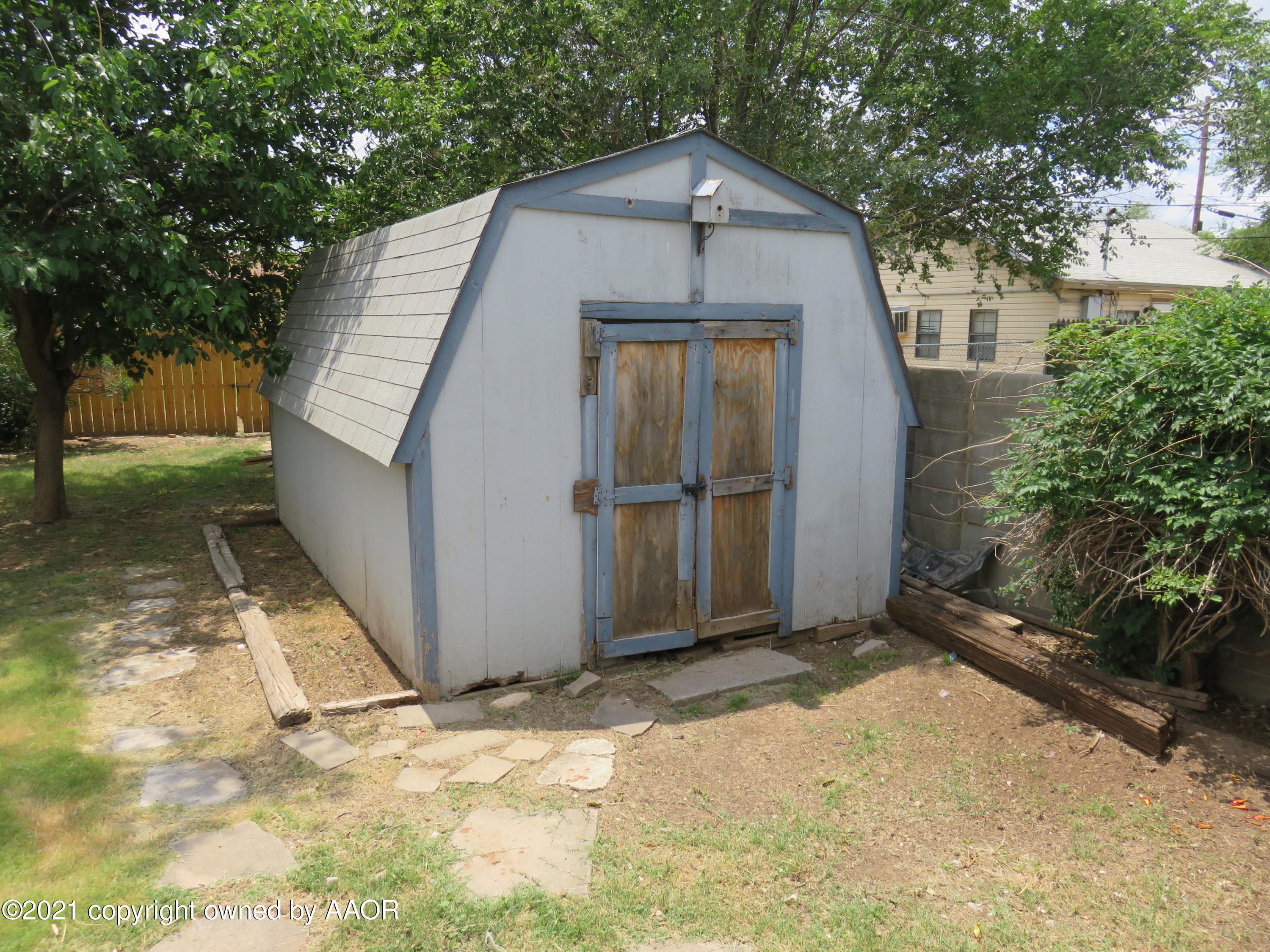 4804 Bowie Street Amarillo, TX 79110 - Photo 17 of 18 Storage BLG