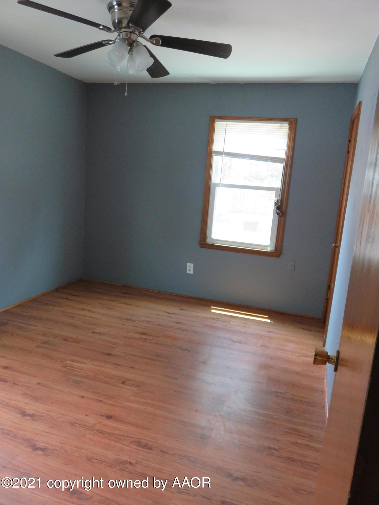 4804 Bowie Street Amarillo, TX 79110 - Photo 10 of 18 IMG_2354