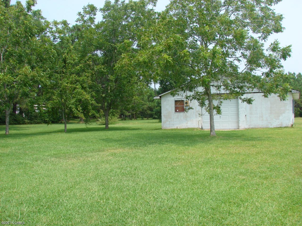 110 Campen Road Beaufort, NC 28516 - Photo 12 of 14 Garage/Workshop Bldg