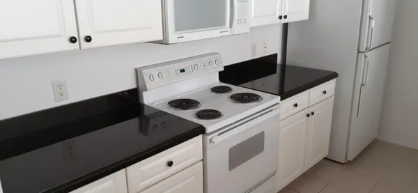 $1,995 | Undisclosed Address, Jupiter, FL 33458