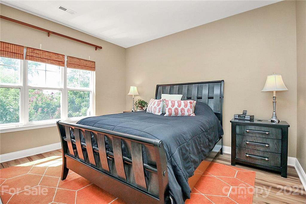 5730 Closeburn Road, Unit C Charlotte, NC 28210 - Photo 16 of 37 Gallery Image 16