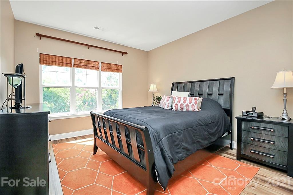 5730 Closeburn Road, Unit C Charlotte, NC 28210 - Photo 17 of 37 Gallery Image 17