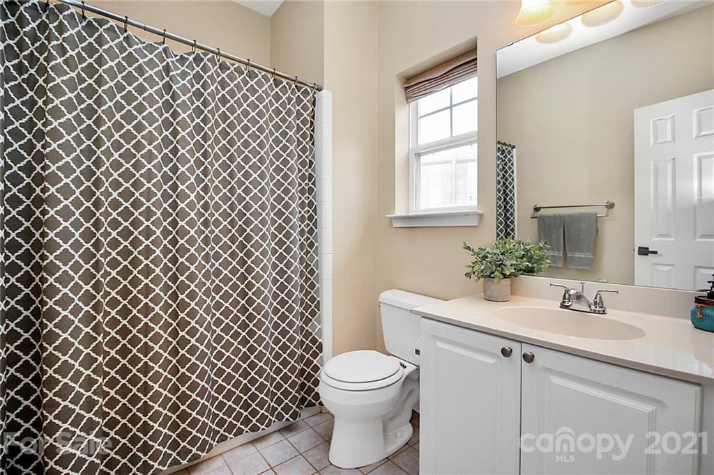 5730 Closeburn Road, Unit C Charlotte, NC 28210 - Photo 19 of 37 Gallery Image 19