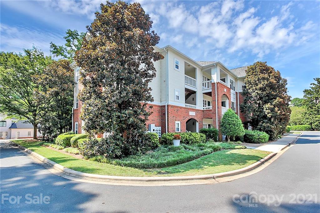 5730 Closeburn Road, Unit C Charlotte, NC 28210 - Photo 34 of 37 Gallery Image 34