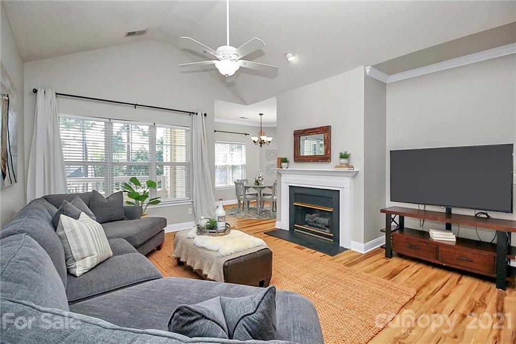 5730 Closeburn Road, Unit C Charlotte, NC 28210 - Photo 7 of 37 Gallery Image 7