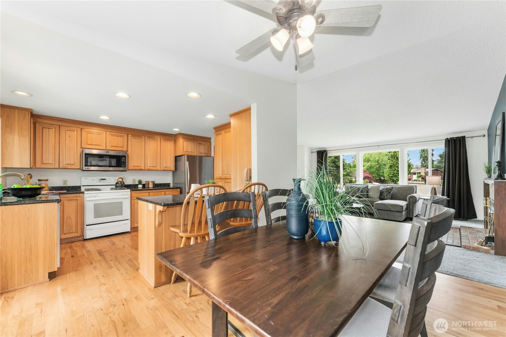 2631 170th Street Southeast Bothell, WA 98012 - Photo 8 of 33