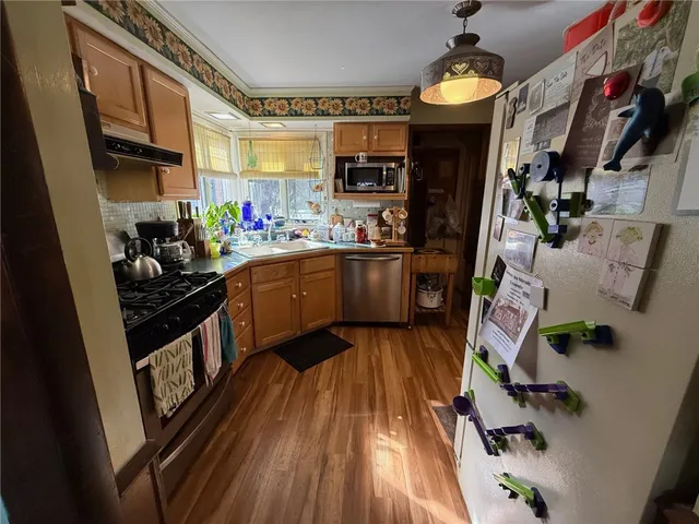 $155,900 | 17 East Main Street, Canisteo, NY 14823