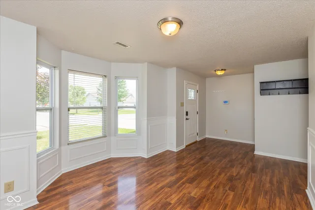 $2,375 | 2372 Cedarmill Drive, Franklin, IN 46131