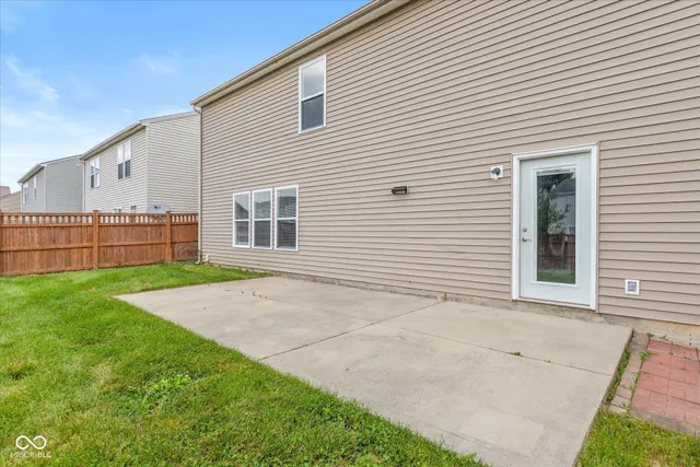 $2,375 | 2372 Cedarmill Drive, Franklin, IN 46131