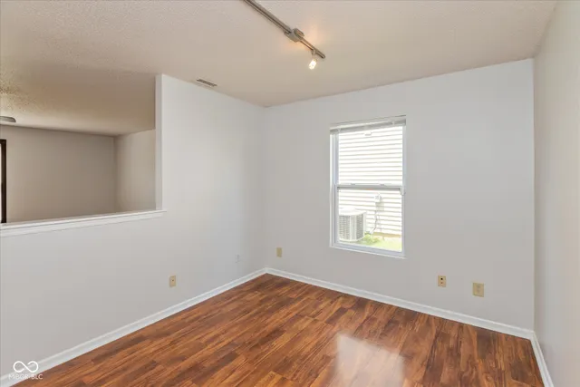 $2,375 | 2372 Cedarmill Drive, Franklin, IN 46131