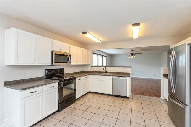 $2,375 | 2372 Cedarmill Drive, Franklin, IN 46131