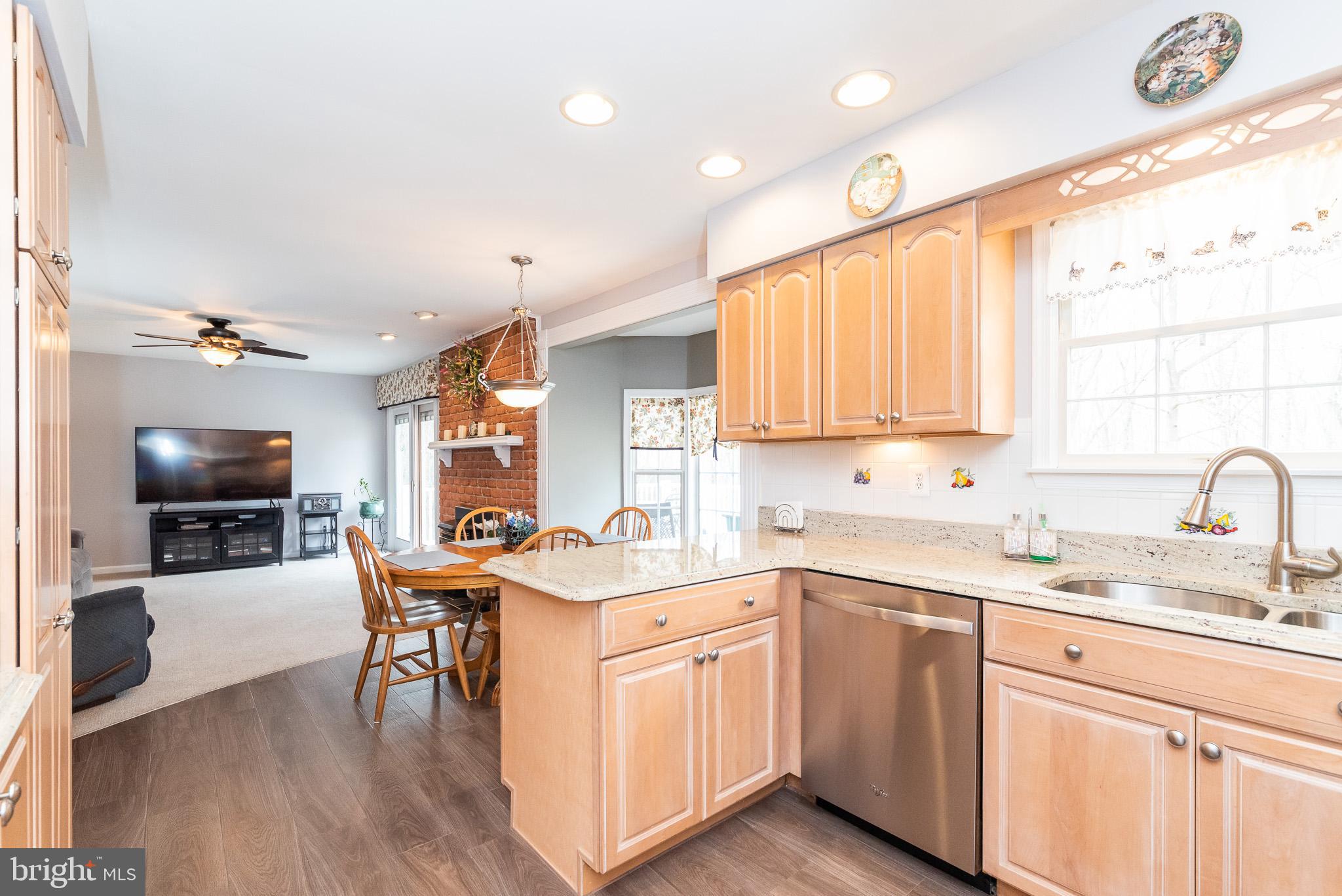 14012 Glen High Road Baldwin, MD 21013 - Photo 21 of 64 Kitchen