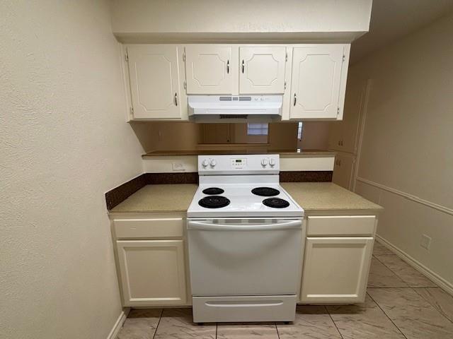 760 East Pecan Street Hurst, TX 76053 - Photo 7 of 16 a utility room with dryer and washer