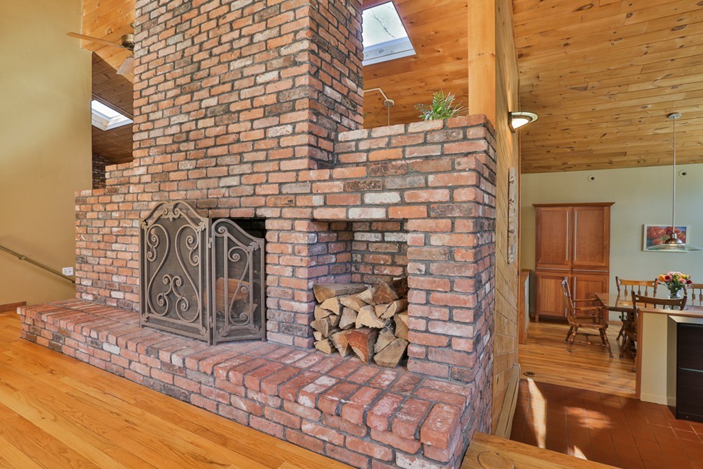 119 Pinnacle Road Harvard, MA 01451 - Photo 15 of 30 a view of a brick wall with building in the background