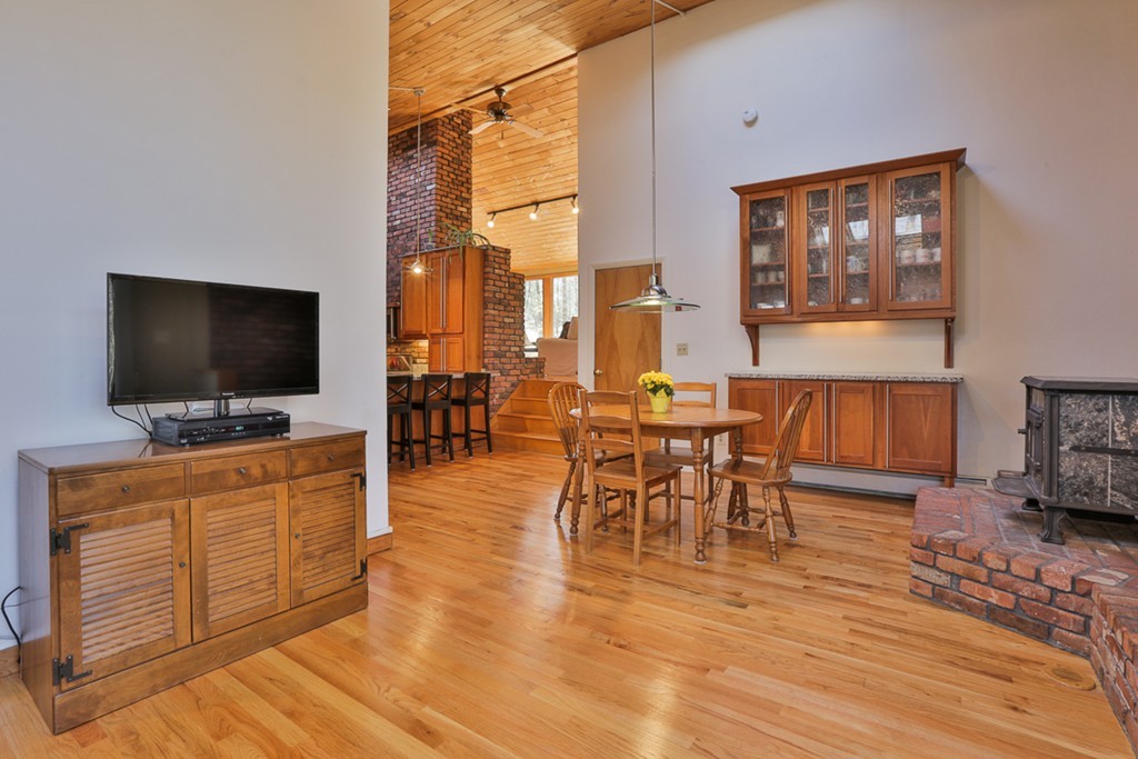 119 Pinnacle Road Harvard, MA 01451 - Photo 9 of 30 a living room with furniture and a flat screen tv