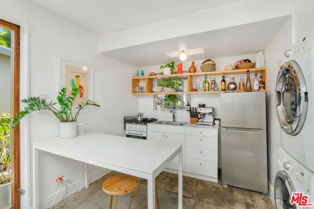 $2,395,000 | 1819 Euclid Street, Santa Monica, CA 90404